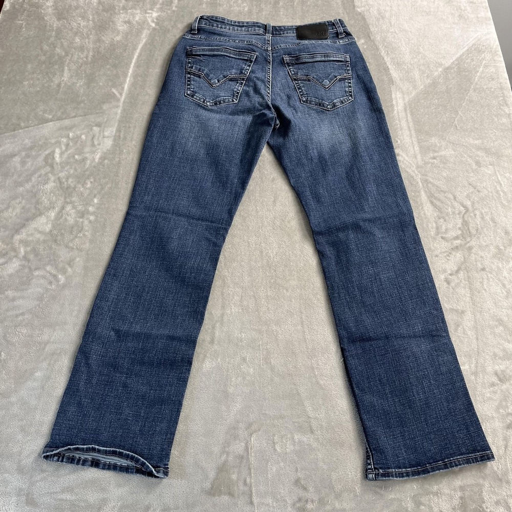 BKE Tyler Jeans Mens 30x32 Blue Denim Relaxed Bootcut Stretch Embroidered